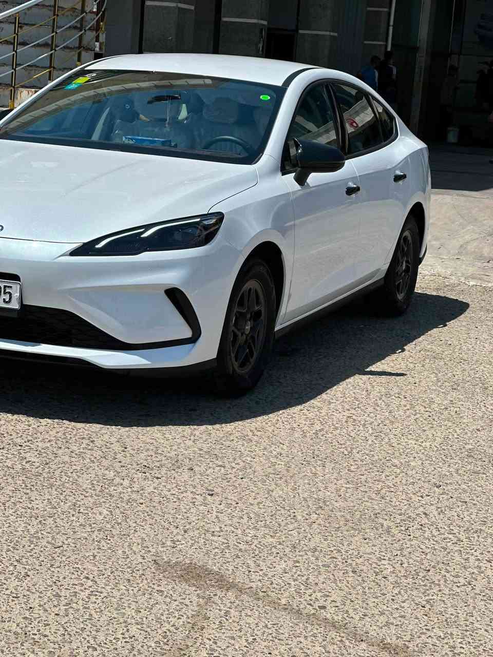 السلام عليك BYDseel5
سياره كفاله عامه حتى من شخط 

عليهه دوشمه ارضيه واكسسوارات 

ماشيه 16000الف وقابل لزياده 

سيارة مكانهه بالبصره 

سعر125وبيها مجال حك جيه 

***********
