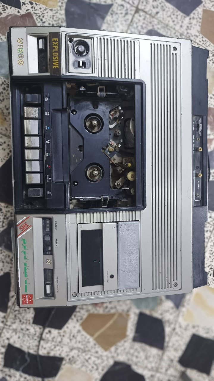 جهاز فديو كاسيت نشنل ياباني يحتاج تنضيف نقص باب 45 يوجد خدمة توصيل
