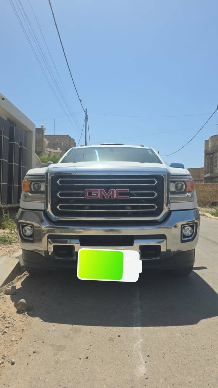GMC SIERRA HD 2500
2017 .. خليجي 

كفالة . عدا بارد في هلال الجاملغ الخلفي 

مع منظومه غاز 

مدامه ١٠٠% 

مابيها نقص برغي ولا كلوب مشتغل بالدشبول 

رقم دهوك بسمي ... 
***********

تخم تاير جديد . باتري جديد . قايش و بلكات و تخم واير جديد مؤسسة
