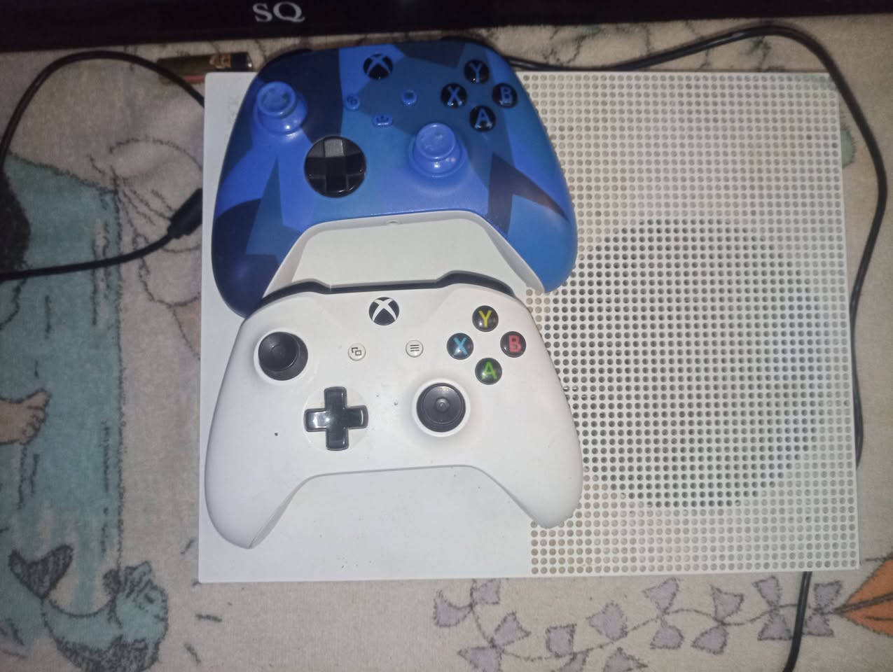 للبيع 180قفل
ون تيرة xbox one s وبي العاب
 الكدامكم بدون نت تشتغل
جوستك 2 
رقم*********** 
بي وتساب

نص مكتوب في الصور:
- الألعاب ١٠ من الألعاب عامل تصفية فرز أبجدي ١٠ IV Battletoads هل تبحث عن المزيد؟