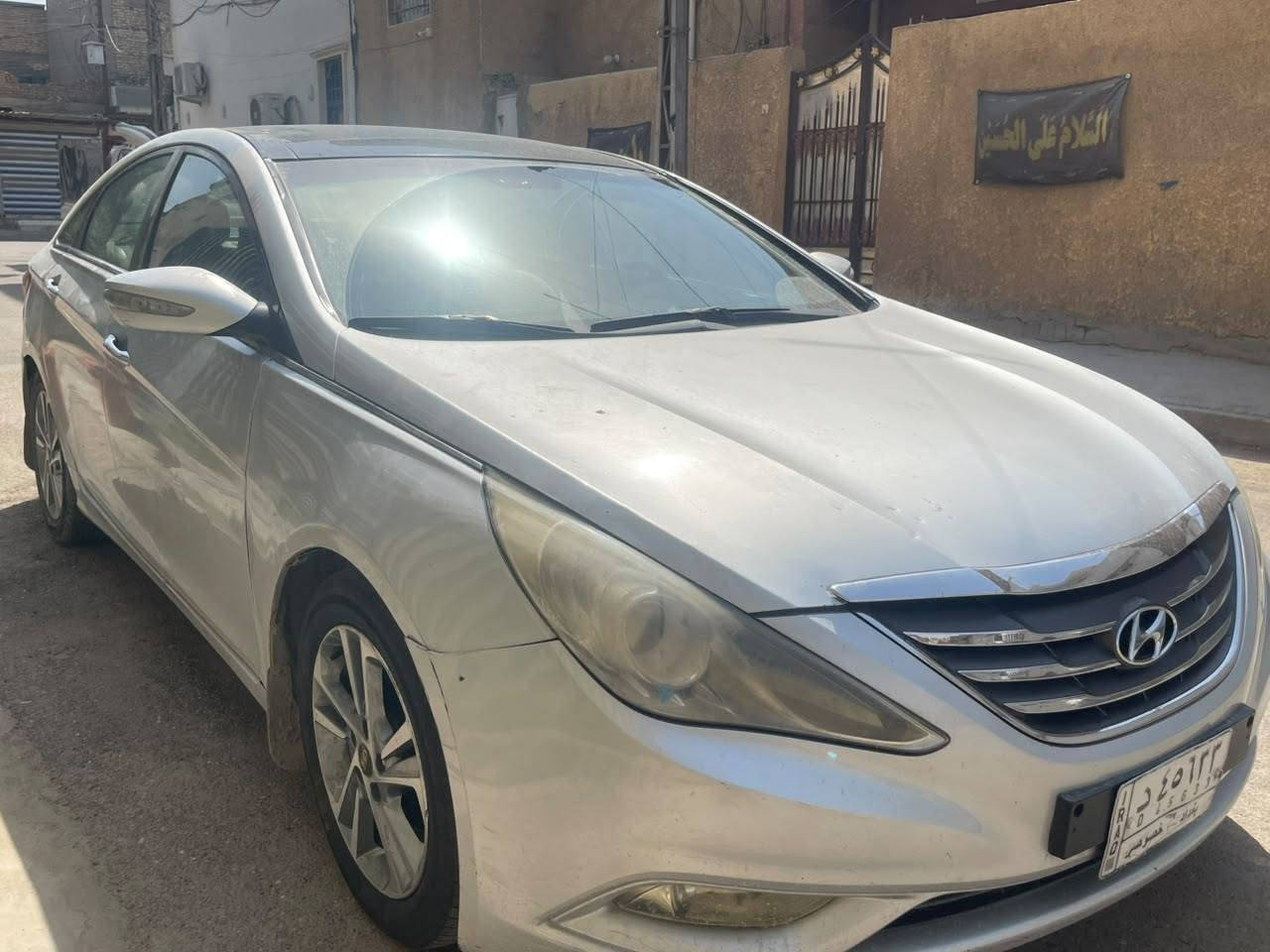 السلام عليكم هونداي سوناتا موديل 11خليجي فول مواصفات لمتد محرك بيه تبخير تبريد ثلج رقم بغداد قفل 82 ورقه سكن بغداد صور السونار مرفق ويه الصور ***********
