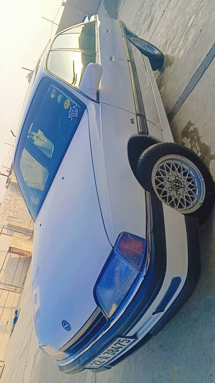 اوبل اميكا • 1992 • اوتوماتيك