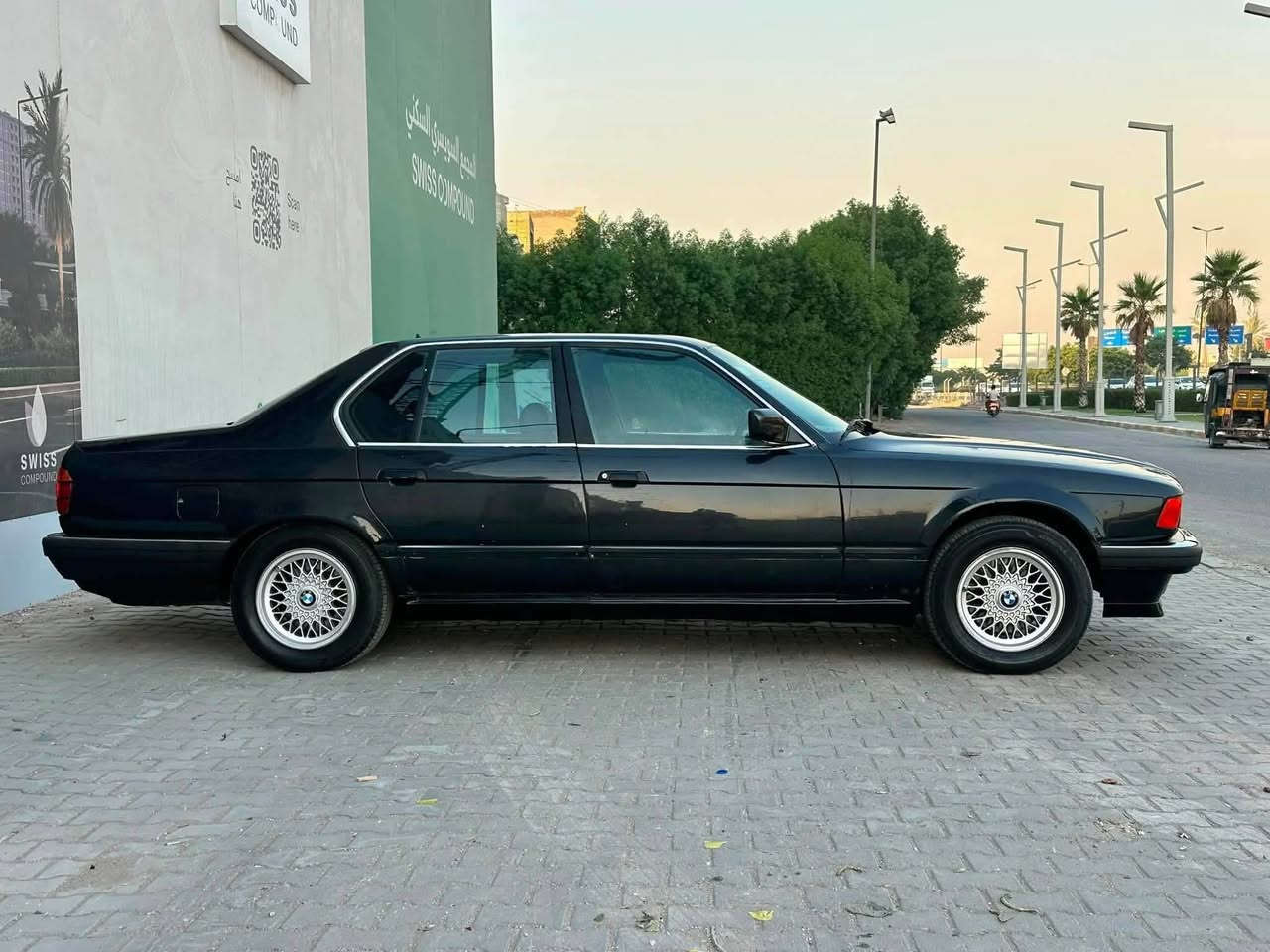 للبيع BMW 1990 محرك كير صدر جدد تبريد ثلج محرك 30 سته سلندر فول مواصفات بسمي سياره مكاني بغداد البياع *********** 
السعر 55
