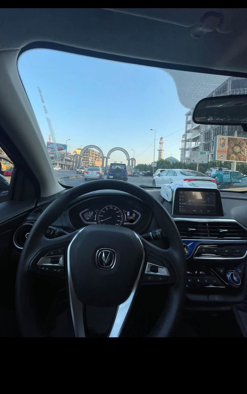 للبيع شانجان السفن 2026 – Changan Alsvin
📍 الموقع: بغداد – حي الجامعة

📏 الممشى: 25 الف كم

💰 السعر:  100 ورقة وبيه مجال 

و امانة الله السيارة كلش نظيفة وتحت الضمان تبديل دهن و صيانتها بالشركة حصراً

📞 للتواصل: [ ***********

🔹 المحرك: 1.5 لتر

🔹 القوة: 105 حصان

🔹 القير: أوتوماتيك DCT – 5 سرعات

🔹 الدفع: أمامي

🔹 كاميرا خلفية + حساسات

🔹 شاشة وسطية

🔹 مقاعد جلد

🔹 ABS + وسائد هوائية
