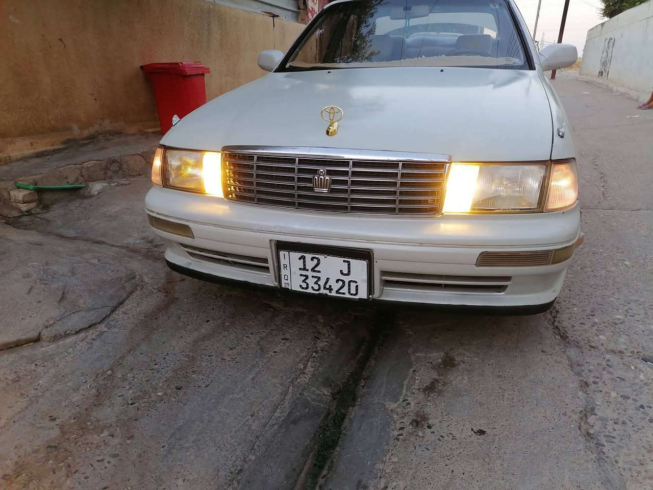 بطه للبيع ميديل ١٩٩٢ شرط محرك وكير وتبريد وداخل جديد رقم دولي نينوى الشرعي بل موصل شرط التحويل
 محرك ٣٠٠٠ السياره بل موصل السعر ٦٣ وبيها مجال
النتصال ***********
