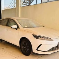 سيل 5 موديل 2025 داخل ابيض مكفولة من الضربه والصبغ والبارد والشخط كفال...
