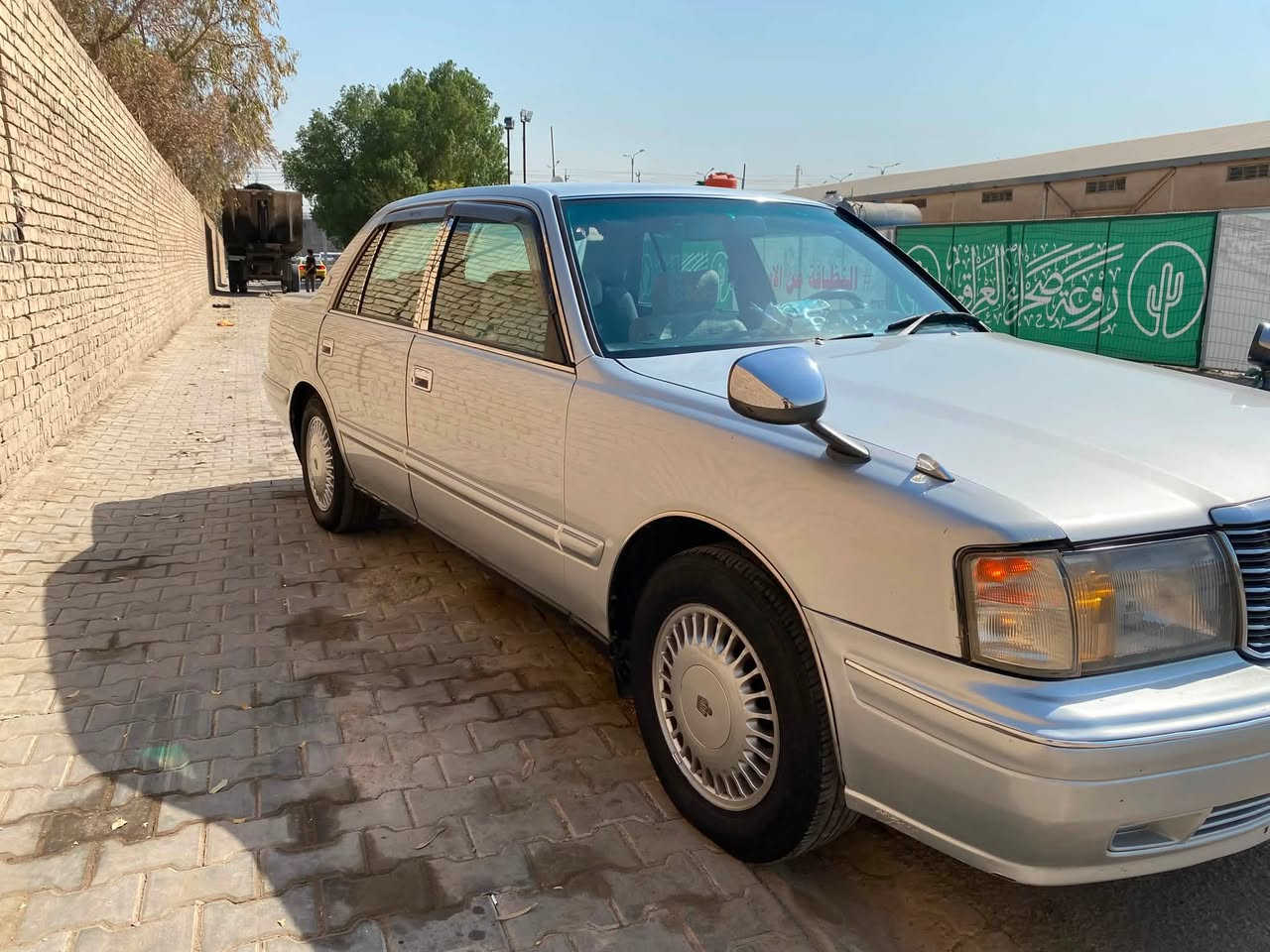 السلام عليكم تويوتا كراون راس الثور تكم رقم نكليزي نجف موديل 1999 شاصي 155 الفحل كفالة عامة من العيب الشرعي والاصوليات سيارة باسمي مداور ثاني يوم كفالة من الكصه ونقل جثة خمس دكام سيارة نضيفة بمعنى الكلمة مكينة بيها صوت براص بالمكينة فقط اطيك تراي وين ما تريد  حدادية وكير ومشط كفالة تبريد امامي خلفي منضومة زنون جديدة كهربائيات جديدة غرفة نضيفة رقم موبايل *********** مكاني نجف
