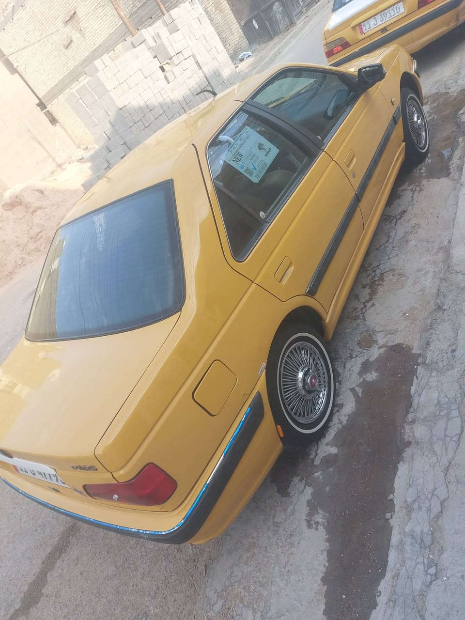 السلام عليكم سياره بيجو بارص البيع مديل ٢٠١٥ بسمي كير مكينه تبريد كهربائية كفاله عليه ادامه عامه منظومة زنون كشرها نضيف نصبته حلوه الاستفسار *********** وتساب مكانه بغداد

