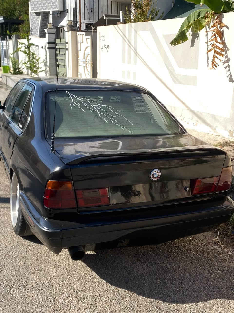 رقم اللماني 
525
تبريد شغال غرفه جديد
كزوز رياضي على رمونت 
سستم سماعات جديد مسجل وياه جديد
سياره ضرره تشريح فقط بدون شاصي وبدون كص 
سعر مناسب شراي يتواصل واتس اب فقط ***********
