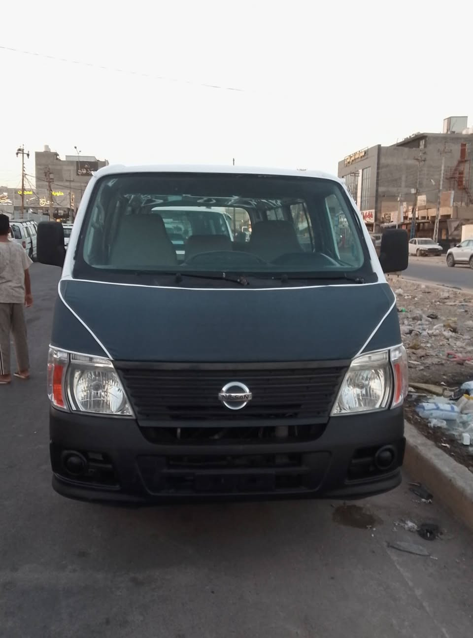 السلام عليكم سياره للبيع موديل 2008
صبغ عام جماليه بدون ضربه كير. محرك تخم تاير  دوشمه علي جنابي 
سياره جاهزه 

اني مكلف اخوان مكان بغداد الحسينيه  ***********    السعر 100
