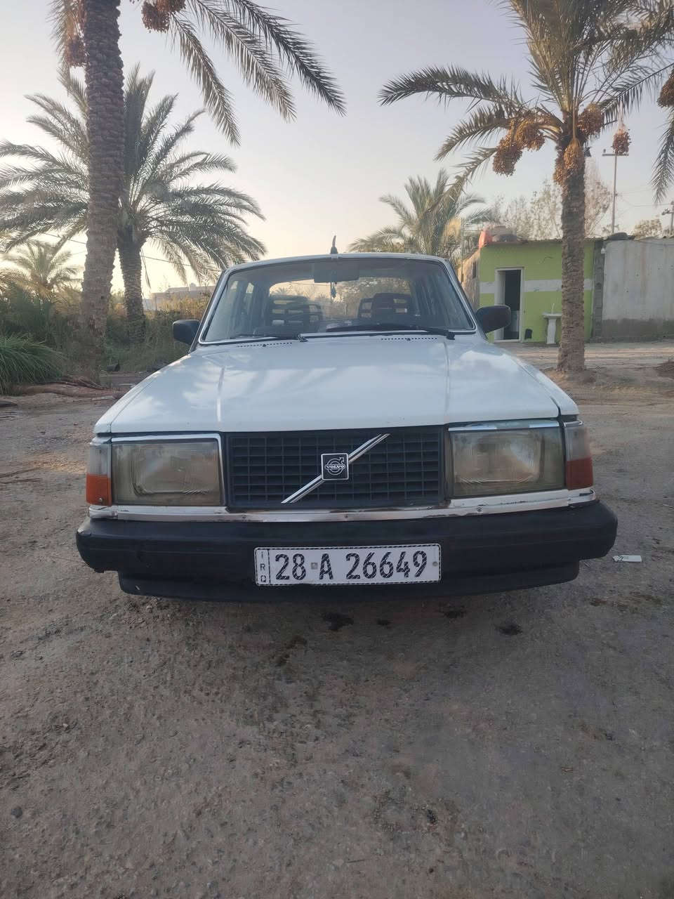 السلام عليكم للبيع فالفو حجم 240 مديل 87 سياره حلوه وضضيفه مكانه نجف كوفه علوه الفحل لستفسار على الرقم ***********
