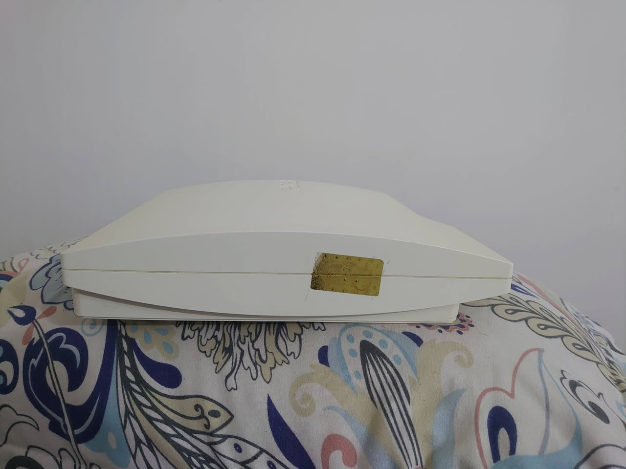 بلي 3 مهكر سلم للبيع جهاز نسبة نضافة95% مع جوستك عدد 2 و هارد العاب يحتوى على 55 لعبة قوية ب 120  بي مجال  *********** مكاني بغداد لايوجد توصيل
