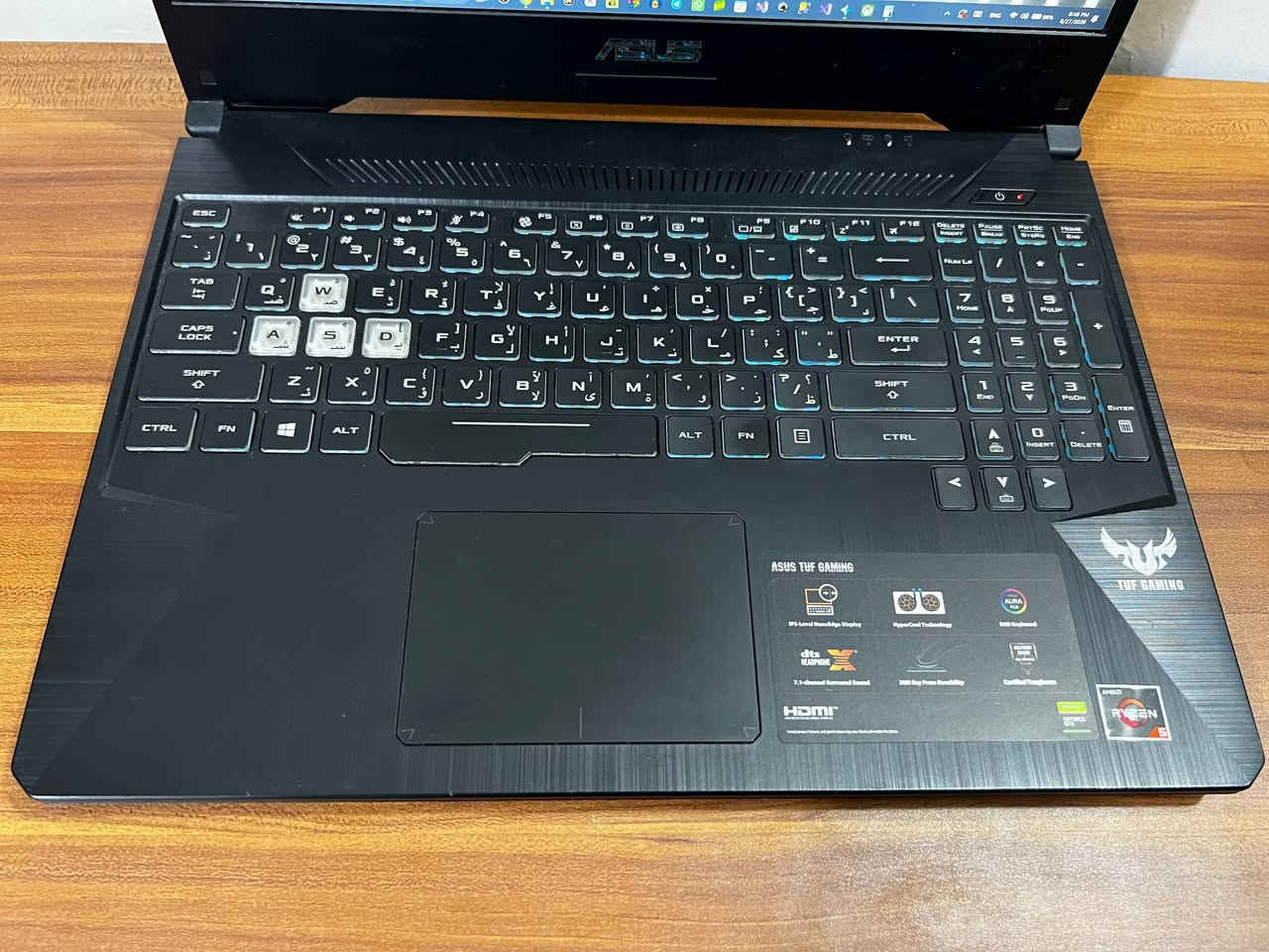 للبيع: لابتوب ASUS TUF FX505D بحالة ممتازة جداً ونظافة عالية 💻🔥

لابتوب ألعاب وتصميم مواصفاته ممتازة ومعدّل ليعطيك أعلى أداء مع  البرامج الثقيلة، خصوصاً مع طفرة أسعار الرامات الحالية، اللابتوب يجي بحجم ذاكرة ضخم!
المواصفات الفنية:
المعالج: AMD Ryzen 5 3550H (معالج قوي للألعاب والعمل)
الذاكرة العشوائية (RAM): 32GB Kingston DDR4 (سرعة عالية - ممتاز جداً لصناع المحتوى والبرمجة والـ 3D)
كرت الشاشة: NVIDIA GeForce GTX 1050 (3GB VRAM)
التخزين: 512GB SSD (سريع جداً للإقلاع والبرامج)
الشاشة: تردد عالي وإضاءة ممتازة
الحالة: نظيف جداً واستخدام حشيم، كيبورد وقطع كل شيء شغال 100% وبدون أي مشاكل أو عيوب.
📌 المرفقات: الشاحن الأصلي الكارتون والاوراق كاملة
📍 المكان: النجف / الكوفة 
💰 السعر: [600 الف دينار ] 📩 للتواصل والاستفسار يرجى المراسلة على الخاص أو الاتصال على الرقم: [***********].
