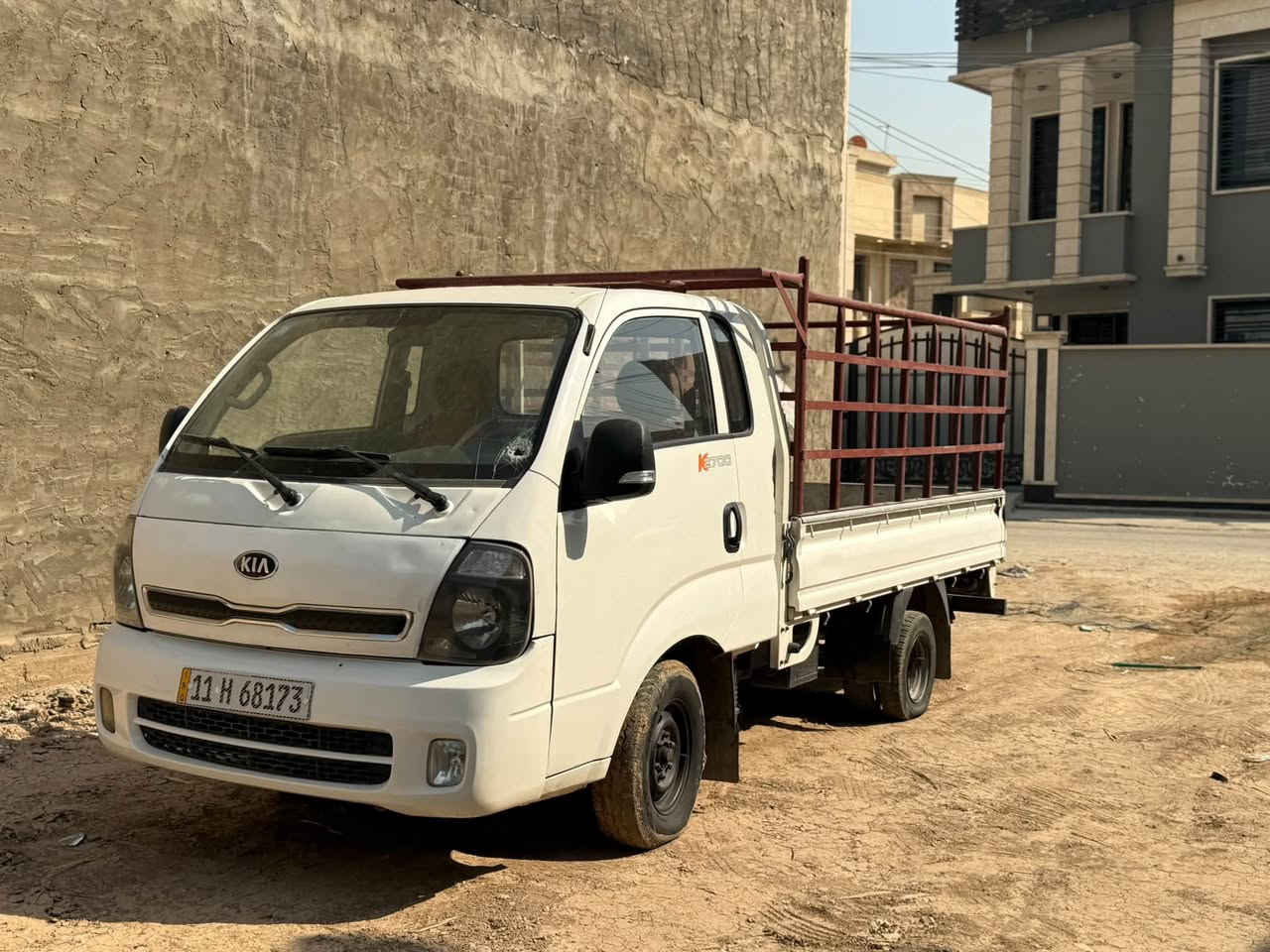 موديل 2018 - 2700
كفالة عامه كير محرك شاصي 
رقم بغداد  هزه وسنويه جديد

مكانها الدوره 
*********** 

السعر ١١٧ ورقه

