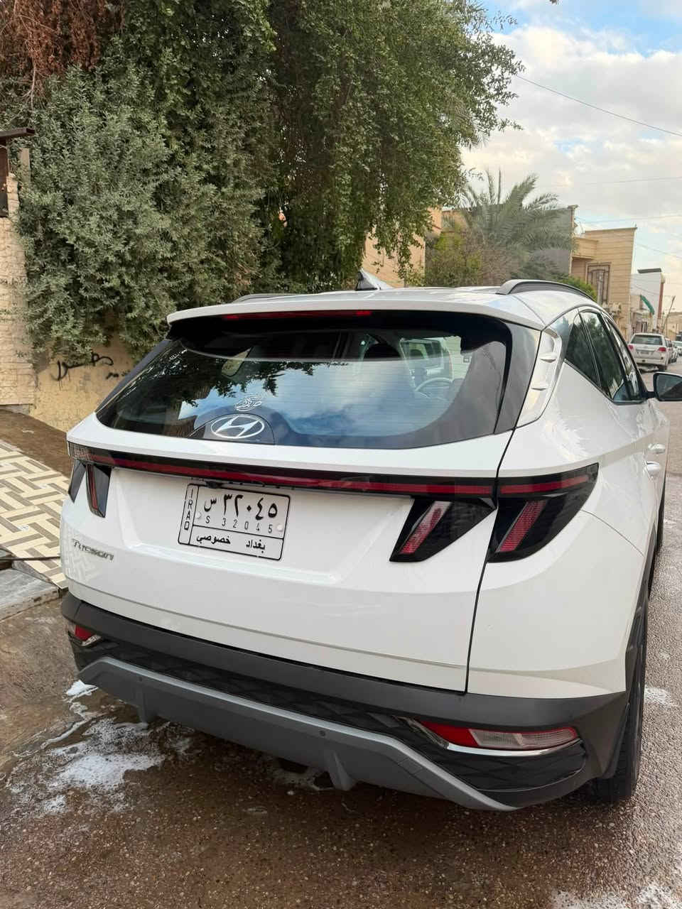 السلام عليكم توسان  2023  خليجي بيه بس مكانين تكحيل بدون صبح وًضربه ماشيه ٧٥ لبيع أو مراوس السعر 195  و بيه مجال مكان بعقوبه   ***********
