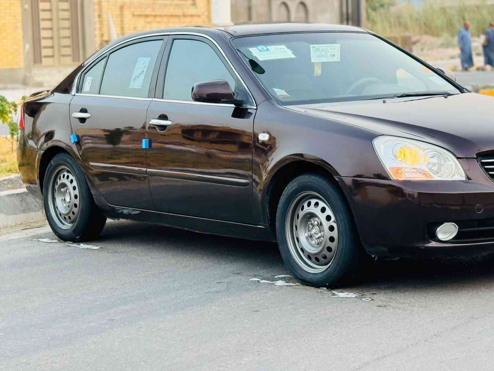 سلام عليكم كيا اوبتيما 2009 خليجي رقم ذي قار الجديد بسمي سنويه جديده 
مكفوله من الضربه والضرر داخلي 
فقط رش حزام بسبب الجراد بدون ضربه 
سياره جاهزه محرك مامفتوح 
تبريد شغال محرك كير حداديه تبريد تخم تايرات جديد سياره جاهزه الأخير 
السعر100   وبيه مجال 
المكان ناصريه 
الاستفسار 
‭***********
