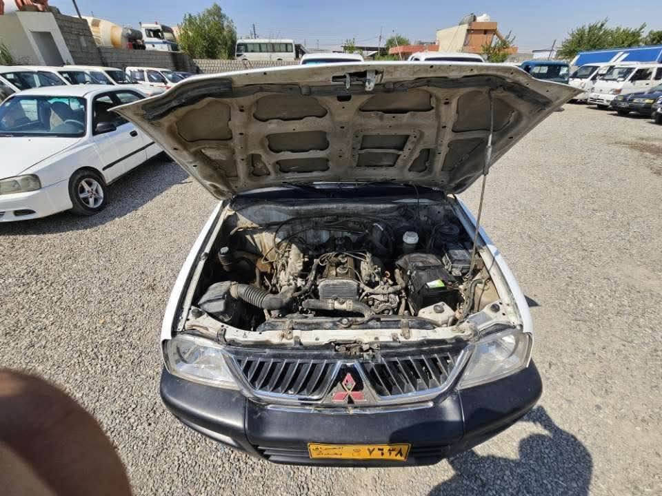 مستەر بۆشی 2005 مزایدە کەرکووک سەیارەکی تابڵێی پاک جوانە بێ دەعمو لێدراویە لەسەر ساخی بۆیاخ کراوە هی پەم سەیارەکە ماڵی دۆستە مەکینەی بەتەی لەسەر گێڕ ئۆتۆماتیک بەشەرتی هەزار فیتەر سەیارەکە تابڵێی پاکە و تایە کانی تازەیە و تەبرید سارد و گەرم بەس غازی نەقسە بۆ زانیاری زیاتر پەیوەندی بکە بەم ژمارەیەوە*********** سەیارەکە بەشەرتی ماڵی مەدەنی بێت السليمانية, العراق
