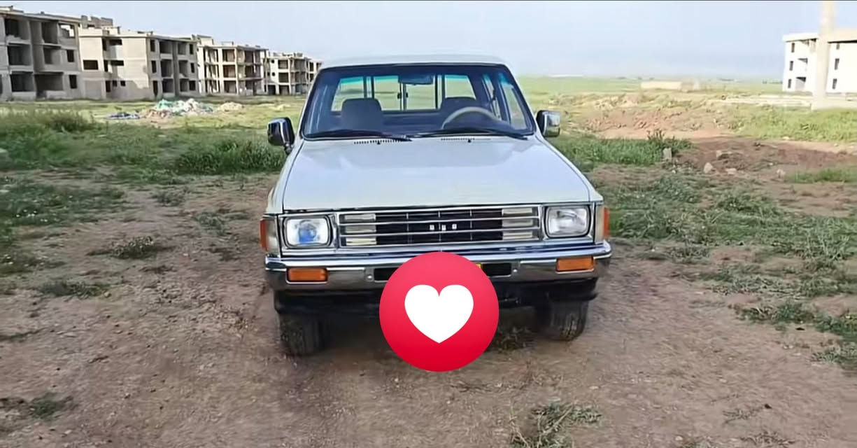 ١
توێتا ١٩٨٨ بۆ فرۆشتن ***********

