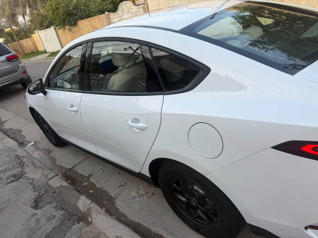 مكفولة • خبط بسيط • ٣٤٠٠٠ كم