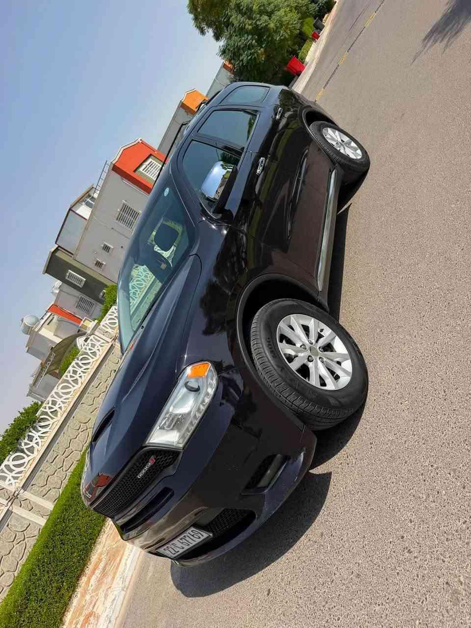 دورنكو 2019 سياره حلوه مناقصه اي شي تمشي ع بانزين العادي مواصفات SXT مشي ماله 125 ميل ضرر مالها جدا بسيط بدون اي دواخل ولا ايرباك  بونت ومبدل بيها 

اتصال ع رقم ***********
