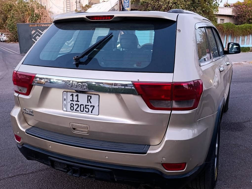 لبيع جيب اتريد. فول مواصفات أهله فئه بل مواصفات وارد امريكي حادثه دعاميه من امريكيه وبل عراق صار بيهه كم قطعه ابيع احزام السياره رقم بغداد جديد كلشي بيهه جديد تخم تاير صدر جديه السياره مكاني بغداد عامريه السعر 110رقمي *********** بغداد, العراق

