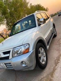 باجيرو ٢٠٠٧ محرك ٣٨٠٠ مري شفط دواخل صاج شاشه كامره بدون ضرر شرط الفحص ...