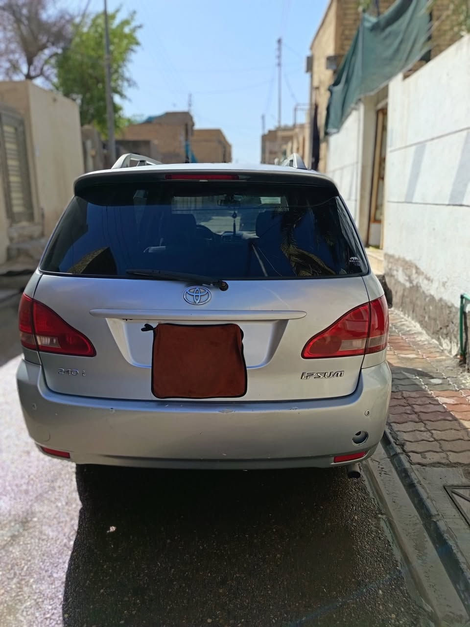 ابصم للبيع
موديل 2002

تو ويل

دواخل نضيفه

بيها جاملغ خلفي مبدل بل خارج

وصبغ احزام بيها

مكينه جديده قبل شهر مبدل طابوكه

تبريد شغال

كهربائيات شغاله

طخم تاير

باتري جديد

رقمها ذي قار خصوصي

سعرها 110 وبيها مجال

مكانها ناصريه مركز

***********
