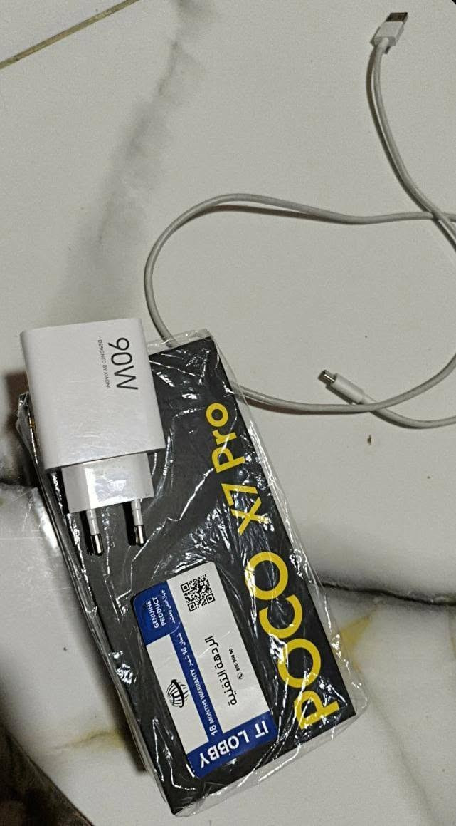السلام عليكم POCO X7 PRO ذاكرة 256 جهاز بحالة نضافة 100% ملحقاته كامله ويا كارتونه وشاحنه وكفر كل المحلقات بالكامل بطارية 97 للبيع بسعر 375 للأتصال *********** مكاني كربلاء ويوجد توصيل
