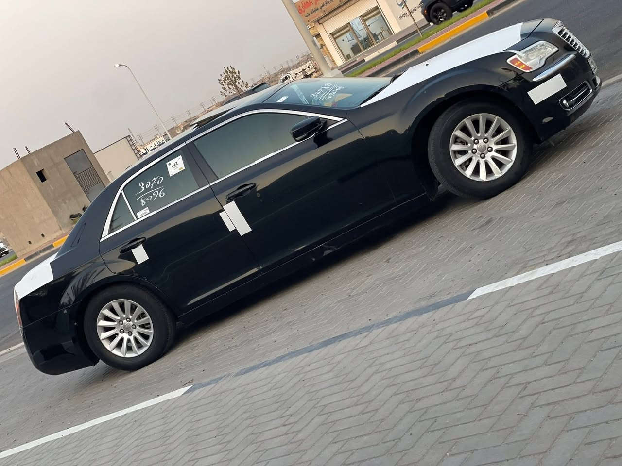 سلام عليكم
اوبامه موديل 2014 تو ويل 

أدوات أدوات كصه جنطه 

دخول جديد 

فول مواصفات S  بلاتين يوم 

مكينه 3600 

بنرامه  فتحتين 

ترحيب مري 

حساسات إماميه وخلفيه 

رادار 

تتفه ستيرن 

تحديد مسار 

اشارت مرايه 

نقطه عمياء 

كأمره شغاله

كشنات جلد 

ويل 17 

تخم تاير جديد 

تبريد ثلج 

منضومة زنون 

حداده جديده 

كهربائيات كلها شغاله 

ارقام حفر وسنويه ع رقم الشاصي 

المكان ‭***********‬

البصره
