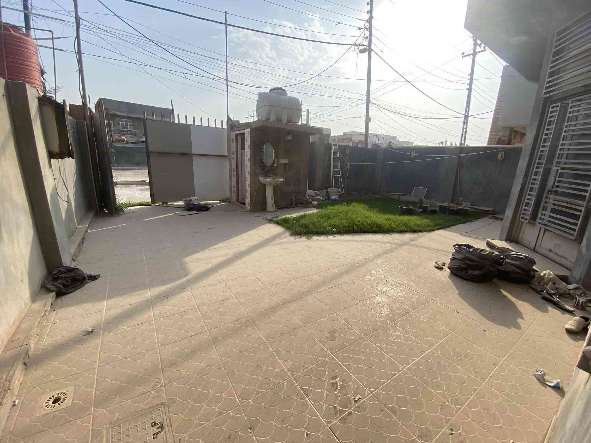 للإيجار • الكرامة • ١٥٠م
