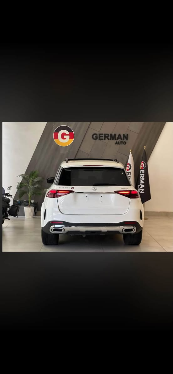 السلام عليكم
مرسيدس GLE 350  2024 AMG 

ماشية 11 الف فقط

فول   مواصفات AMG بلاد

بانوراما 

خمس كامرات

كشنات تدفئة تبريد 

دشبول بيانو

داخل مشمشي  

انارة داخلية متغير

نظام خرائط

فول رادارات امامي خلفي  جانبي 

حساسات 360 درجة  

اوتو ستوب 

اوتو هولد 

صندوق كهرباء 

استيرن كهرباء

شفتات استيرن

‏‎مقعدين خزن(ميموري)

شحن وايرلس 

( حادث جاملغ خلفي  صبغ

والصندوق نصفه صبغ 

بدون دواخل بدون ايرباك)

السعر: 51,000$ وبي مجال

للاستفسار: ***********
