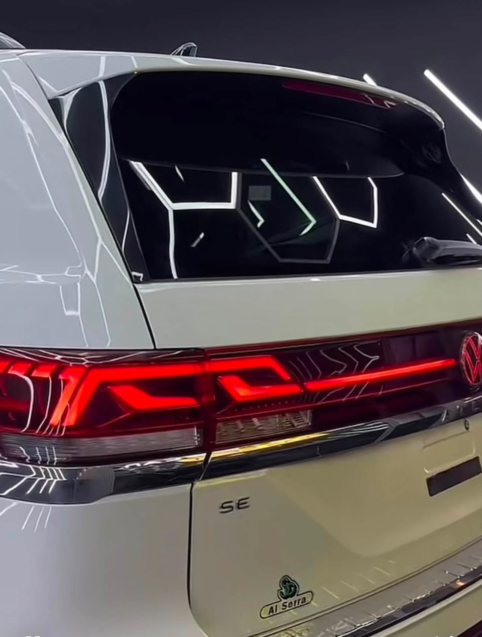Volkswagen atlas 2024
سيارة للبيع 
ماشية ٦ الف 🥇
بدون صبغ فقط الدعامية صبغ🥇
دفع رباعي🥇
شاشة كبير كيج الكتروني🥇
كشنات تدفئة و تبريد🥇
كشن ميموري🥇
دواخل كريمي🥇
صندوق شفط🥇
مواصفات فوول عدي البانوراما 
سيارة بلسليمانية 
*********** 
سعر السيارة ٢٨٠ ورقة و بي مجال للطيبين
