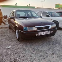 فيكترا • ١٩٩٢ • محرك ٢.٠
