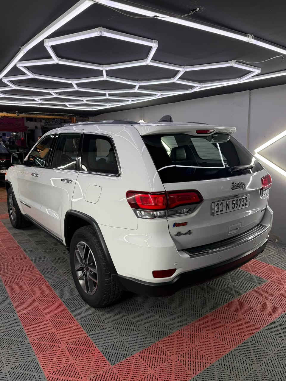 جراند شيروكي • ٢٠٢٠ • ٣٦٠٠ V6