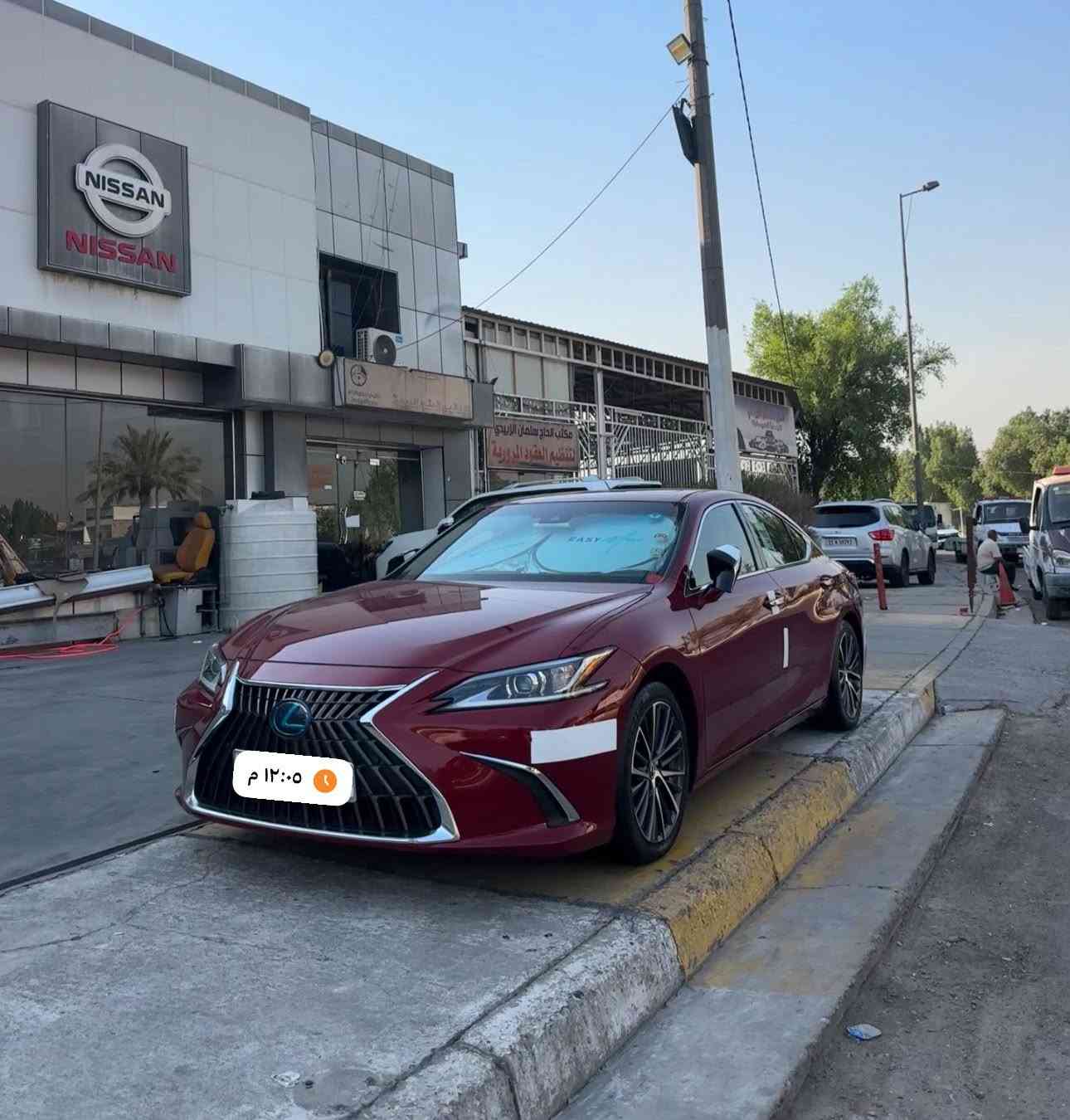 ✨ لكزس ES350 موديل 2023 – فخامة، نظافة، ومواصفات كاملة ✨
🚘 Lexus ES350 –موديل 2023 🤍 

 📍 السيارة كلها كبس داخل، وسيرفس شركة ساز 🔰 محرك 3.5 لتر 📊 الممشى: 39 ألف كم

وارد امريكي ✅ كلين تايتل ✅ فتحة سقف ✅ حساسات 360° ✅ كراسي كهرباء (السائق والراكب) ✅ تبريد للمقاعد (قطعتين) ✅ مستشعرات وقوف ✅ مانع الانحراف عن المسار ✅ توقف ذاتي عند الاقتراب من المركبات ✅ 3 وضعيات قيادة ✅ نظام النقطة العمياء ✅ إضاءة LED داخلية كاملة ✅ Auto Hol

💎 سيارة نظيفة جداً وجاهزة، مناسبة لمن يبحث عن الفخامة والاعتمادية.

📞 للاستفسار: *********** 

.

للبيع او مراوس 

الــســعــر ✅ :: اتصل

_____________________________

نص مكتوب في الصور:
- ١٢:٠٥ م