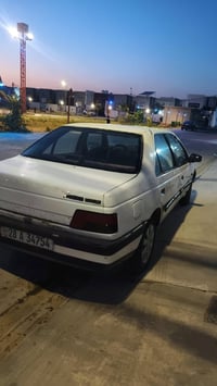 بيجو 405 • ٢٠٠٩ • رقم انكليزي