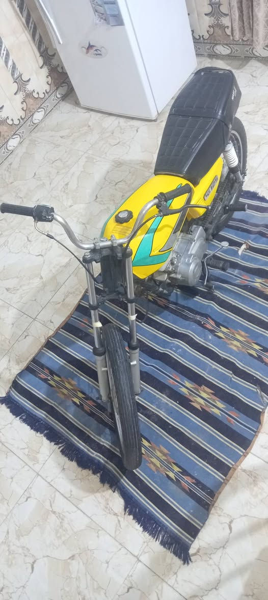 السلام عليكم ورحمة الله وبركاته

دراجه 4 كير فول نضافه شوفت عينك مثل صكر 🦅
للبيع بسعر مناسب 300 وبيه مجال مكان كربلاء 💚

*********** رقمي 📞
