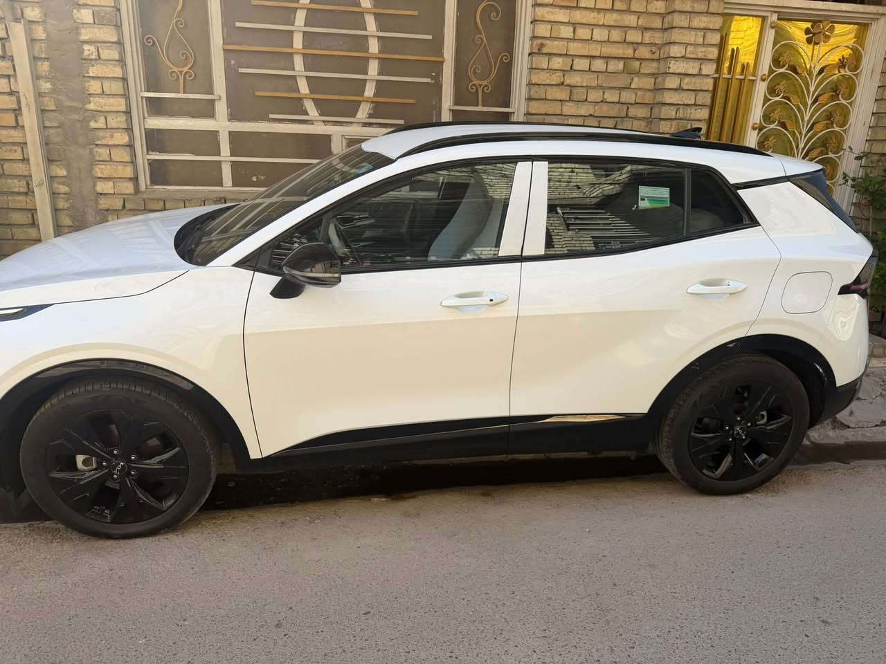 كيا سبورتج رقم بغداد تحويل مباشر ثاني يوم

موديل 2025 /// ماشيه  9000 الف  كيلو فقط 
 
بلاك اديشن خليجي 

ضمان الشركة المجموعه  الدولية 

رقم بغداد الجديد 
 

فول مواصفات ❤️

قمارة حديد 

بصمة + تشغيل عن بعد+ نقطة عمياء

باب خلفي كهرباء 📍

 الأنارة الداخلية LED

مقاعد الأمامية تدفئة+ مقود تدفئة

 شاشة كبيرة +كامرة خلفية دوارة

داخل زيتوني وكنتاره 

حساس امامي + خلفي+ جنطة كهربائي

مانع انزلاق + مانع انحدار

كراسي الأمامية كهرباء 

هند بريك بصمة+ أوتو هولد

قطعتين تبريد+ اربعة انظمة قيادة

انارة الأمامية LED + انارة خلفية LED

تحكم ستيرن جهتين + شفتات

اشاير بل مري والمري كهرباء

محرك 2000

  للاستفسار  الاتصال على الرقم 

***********
