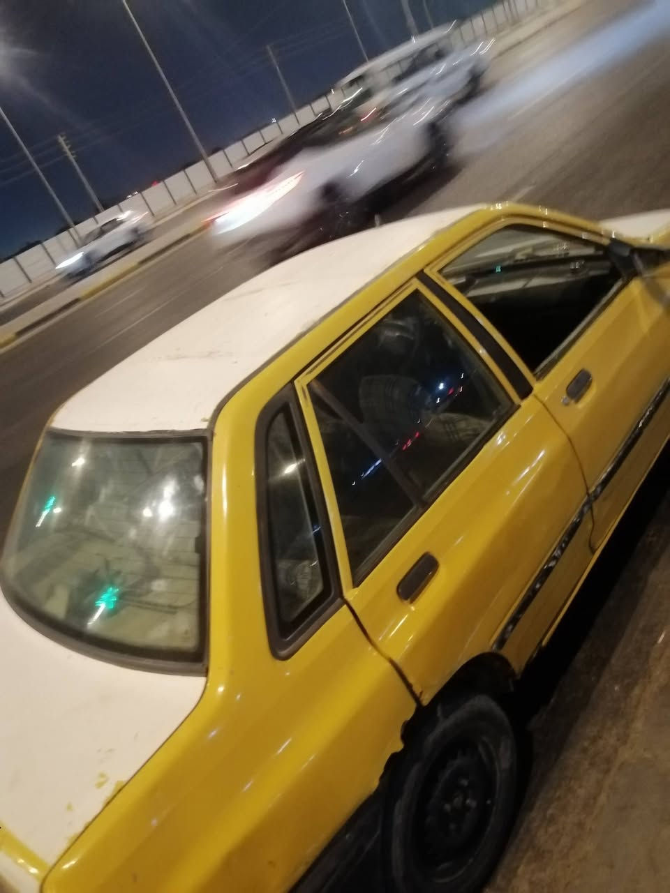 سلام عليكم من رخص الإدمان مدير الكروب المحترم سايبه رقم بغداد بدون راعي سياره السعر 7وراق كير مكينه حلوات مكاني كربلاء قرب سيد سماعيل لاستفسار تصل *********** موديل 2010
