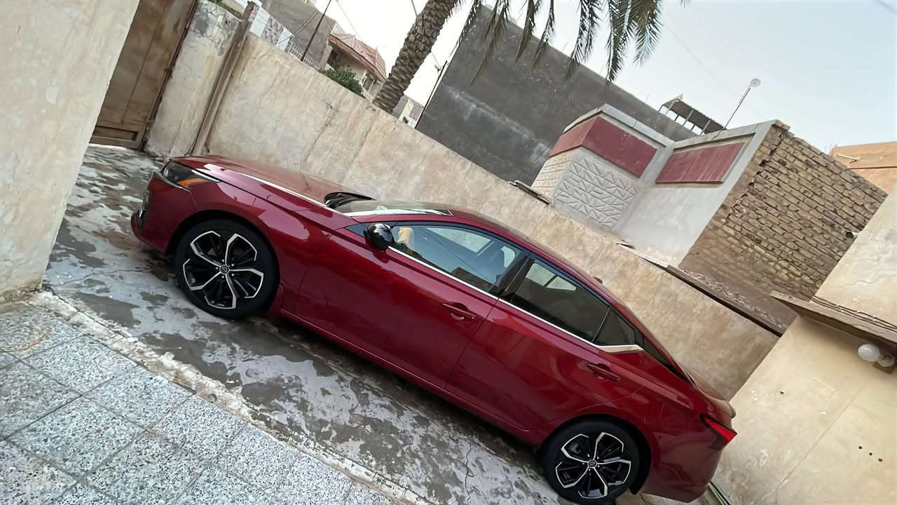 (بسم الله الرحمن الرحيم )
على بركة الله /
نيسان ألتما //للبيع 🚗
 موديل //2023  
رقم //أربيل /سنويه بسمي أصدار جديد هزه جديده ✨

حادث //جاملغ وبنيد أرباك طاك راجع سيتم 🧑🏼‍🔧
السياره 🚗//ماشيه ؟؟(28)مايل 
موصفات السياره ؛؛؛؛؛؛؛؛؛؛؛؛؛؛؛؛؛؛؛؛؛؛
-فئه السياره -SR-
-لون أحمر 
-كشنات تفئه 
-كشن السايق كهربائي
-تبريد كهربائي 
-رادار أمامي /خلفي 
-توقف ذاتي 
-تحديد نقطه عمياء 
-تحديد مسار 
-ويل ١٧رياصي +تخم جديد 
-قطعتين تبريد 
-شفتات ستيرن 

 !علماً موصفات هواي ماذاكره 
سياره في حاله جيده وستخدام قليل 
صور الحادث مرفقه :::::::::::::::::::::::::
  رقم الهاتف ☎️📞📲

/***********/
/***********/
أتصل وبيك خير ودلل 
علماً سعر السياره على الخاص راسلني وتدلل 
ارقمي مفتوحه
