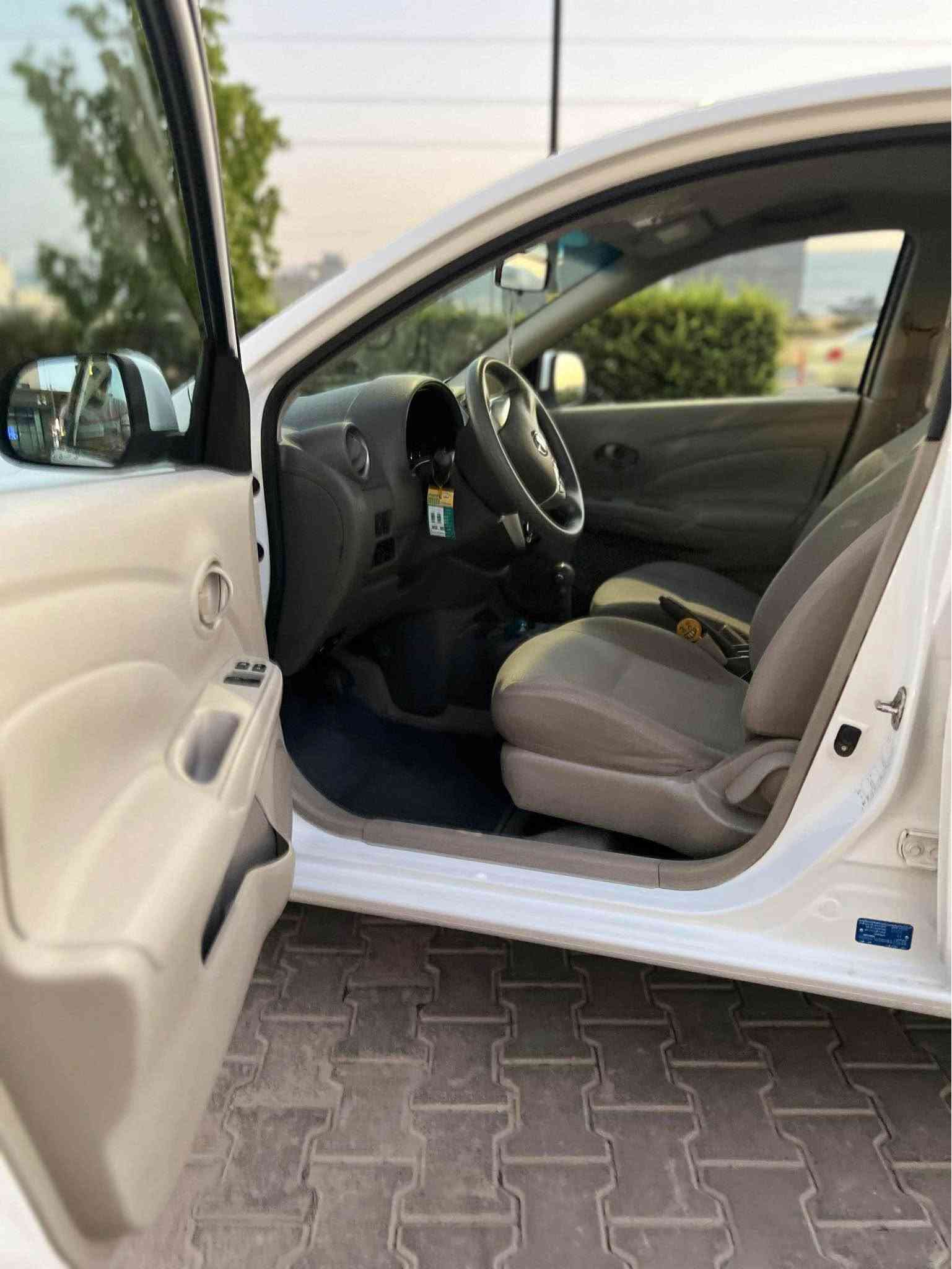NISSAN SUNNY 2022 📦🤍 نیسان سەنی  ٢٠٢٢
***********

 سەنی هیندیی  مەرخوب دەرمانە بۆ ئەم بەنزین گرانیە 😍
 
٩٧ هەزار رۆشتوو وەکوو سفر وایە بی بۆیاخە تەنیا ساردیکی زۆر  بچوک هەیە و تەواو  و بە شەرت هەموو گیانی   
کامل سیرڤسی بۆ کراوە رۆنگۆرین و  پاتری  ٤ تایەی لۆکی لەژیرە گیرو مەکینە بە شەرت تەقەو رەقە بە شەرت 
سەنەوی تازەیە یەک دینار مەسرەفی تیا نیە

سوکان ڤۆلیۆم -بلوتوس - یەدە ئیستیل - حاسە -ویل کەپ-بلاجکتۆر-تەحەکوم لایتو ئاوینەکان - تەحدید سورعە ..)
لە سلیمانیم /*********** السليمانية, العراق
