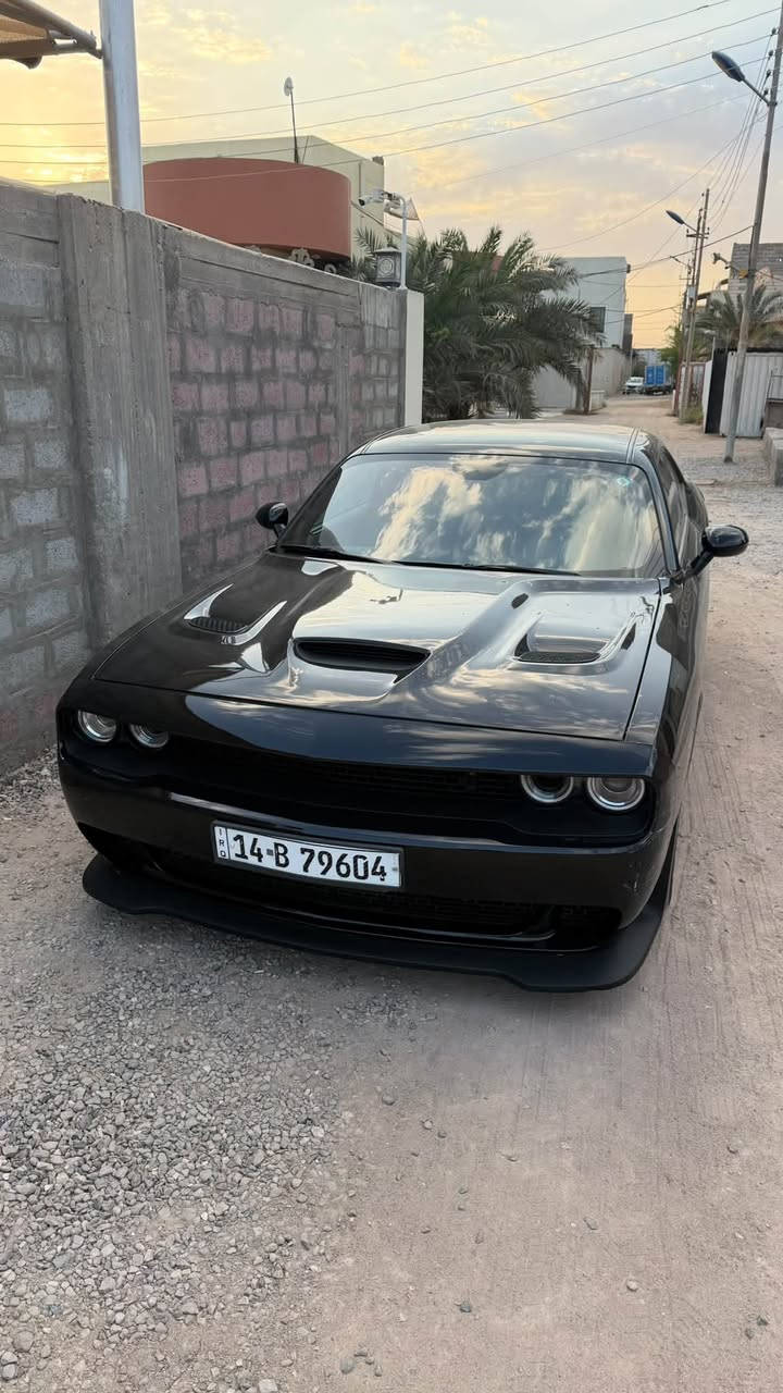 السلام عليكم 
جالنجر موديل2022 
مكينة 6 سلندر 
مواصفات sxt 
سيارة مغلفه نانو بلكامل 
داخل سستم كاربون 
سيارة جديدة كامله ما ناقصها اي شي 
مكان السيارة البصرة 
سعر 175 قابل للتفاوض
***********

نص مكتوب في الصور:
- 71 4G 2:36 1 / 12 1:1
- 71 4G 2:36 4 / 12 1:1