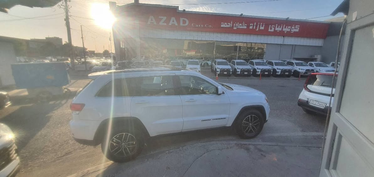 جيب لبيع موديل 2021
بيه ٤ قطع صبغ بدون دوخل
فول موصفات 
سياره جديده 
ماشي 60ml
مكان اربيل 
السعر ١٨٧ وبيه مجال لطيبين
***********وتساب
