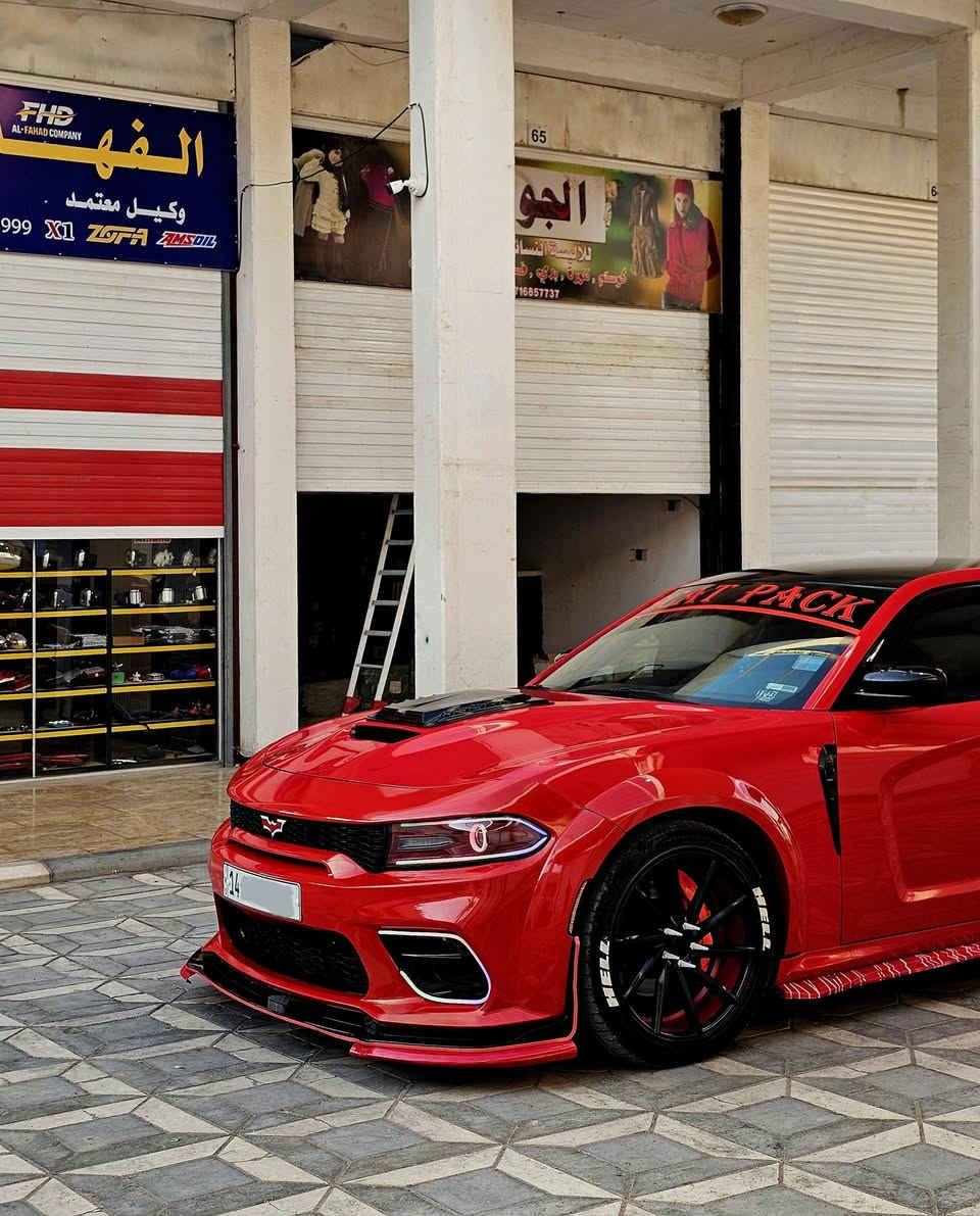 يالله سلام وعليكم مرخصت الادمن المحترم .
للبيع دوج تشارجر لون مميز احمر طماطي🍅بدون شذرة موديل (18)اصل اصل TR 5700 محدث وايد بدي اصلي رقم بصرة مميزز بسمي شخصياً رقم دولي تحويل باي محافظة مشروع وطني توه مسويله هزة وجددت سنويه لل31 ستخدام شخصي سيارة نضيفه كلش وجديدة وارد مريكي شرط بدون ايرباك دشبول دركة كله بلادي شرط بدون ايرباك حادثه شخط بالصفحه جهت العبري بدون دواخل  شرط شواصلي لغود كفاله عامه محرك وكير كفاله عامه شرط لفحص صبانه ممدود ع لمحرك كله بلادي 
#مواصفات سيارة
1/كير طيارة 8 نمر مكفول
2/محرك 5700 v8 مكفول
3/حدادة وتخم تاير شرط100%
4/لحيه ودوس كله اصلي
5/تبريد ثلج مع تدفئة 
6/جناح  ريد اي
7/ويل 20 فيرادة
8/كشنات جلد حضن 🍎
9/كامرة خلفية 
10/ كزود بوابات HT باور تحكم
11/نظام سبورد رياضي 
12/شفتات ستيراً مثبت سرعه 
13/لد اوركلر زراعه محليه متغير بلوتوث 450حركه امامي خلفي .
14/حجر بيئة وسطيات بلاديSRT
سيارة مالبيت متعوب عليه ومصروف هواي عليه وخير من الله جاهزة ان شالله ربع ماذب عليه وبسمي تحويل ثاني يوم بيع فقط بدون مراوس عنواني بصرة تصال فقط (***********) السعر جوة سوك وخادم للجميع .
