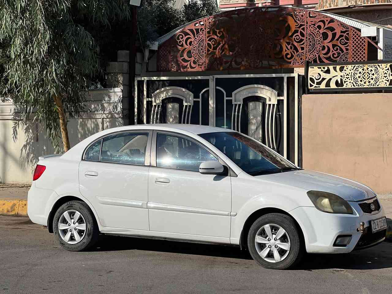 كيا ريو محرك 14
موديل 12 بدون ضرر
رقم اربيل سنويه هزه ماساقطه السياره باسمي شرط التحويل 
داخلها حيل نظيف تدفئه تبريد شاشه كار بلي وكامره
صدر امامي نص عمر، باتري جديد  
رايدها 87 وبيها مجال 
ترهم مراوس 
متواجد فقط واتساب
***********
