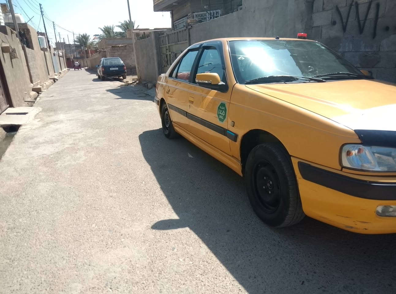 السلام عليكم اخوان بيجو بارص موديل 2015 سياره خير من الله تبريد مكينه قير حداده هيئه مصفره السياره مبدل بها فقط شاملغ مكان بغداد مدينه الصدر ***********
