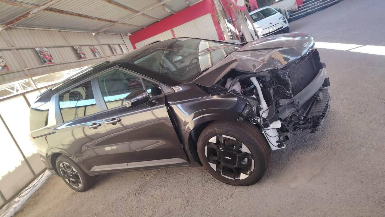 كيا كرنفال موديل ٢٠٢٦ وارد امريكي عداد زيرو ماشيه ٨٠٠   فول ما عده فتحه EX بانزين ٦سلندر  موجوده الاردن المنطقه الحره ١٦جنوب كرم الشرق  تريده كتاب شهداء. أو حره  السعر ١٨٣٠٠$ للأستفسار *********** مكاني بغداد ايرباك دركه بيها
