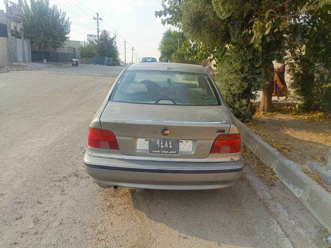 سلاو هاوڕێیان بیێم سەقەر 525بۆ فرۆشتن مۆدێل 1998 کێ حەزێ لێبو نامەم بۆ بنێری یان تەلە فونم بۆ بکا هەندێ مەسرەفی تیایە *********** شمشمل, السليمانية

