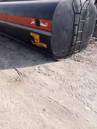 يوجد لدينا تانكيات خزن نضيفه جدا مكاني جرف النداف حسين 07707965266