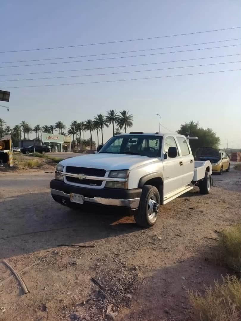 للبيع سلفادور 2005  كرين بدي هومز دبل قماره رقم انبار  السعر 70 وبيه مجال ***********
